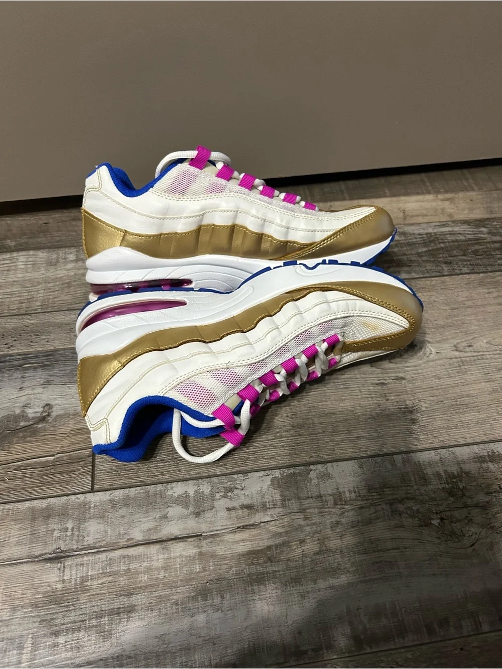 Nike Air Max 95 LE GS Peanut butter & jelly White Gold Blue Pink